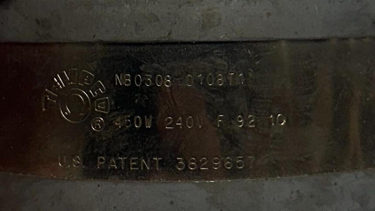 Used TEMPCO NB0308 0108T1 / NB03080108T1 BAND HEATER 1-1/2'' 450W 240V USNP