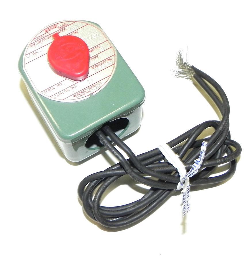 Used ASCO 832837 VALVE 6 WATTS 24VOTLS 60HZ, WATER 100