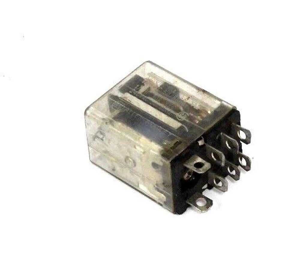 Used LOT OF 4 ALLEN BRADLEY 700-HF32Z2A RELAYS 700HF32Z2A