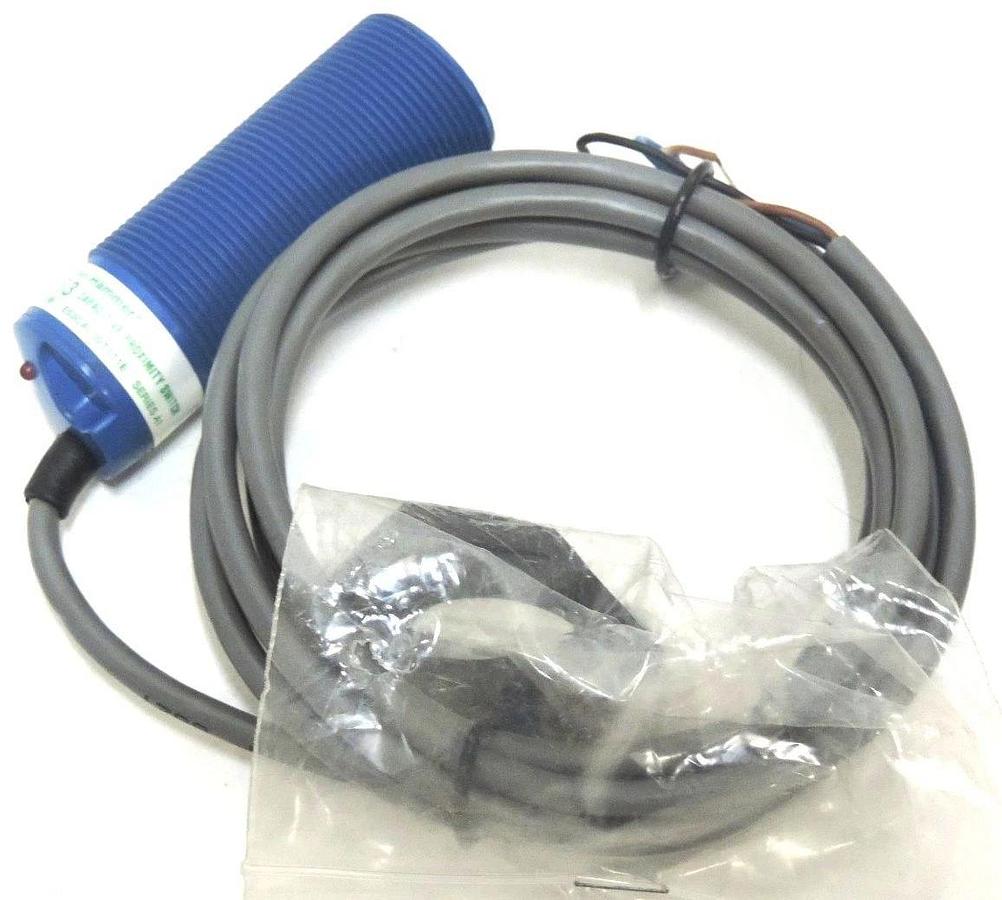 Used NIB EATON CUTLER-HAMMER E53CAL30T111E PROX. SENSOR SER. A1
