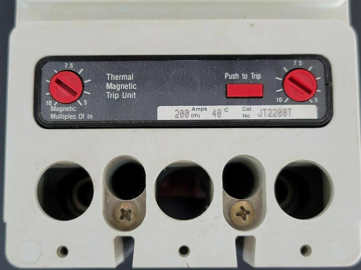Used WESTINGHOUSE JD2250F CIRCUIT BREAKER 1491D81G02 2P 600VAC 250AMP JT2200T TRIP