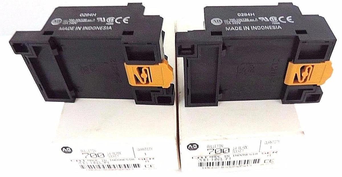Used LOT OF 2 NIB ALLEN BRADLEY 700-HN139 14-BLADE SOCKETS 700HN139, SER. A