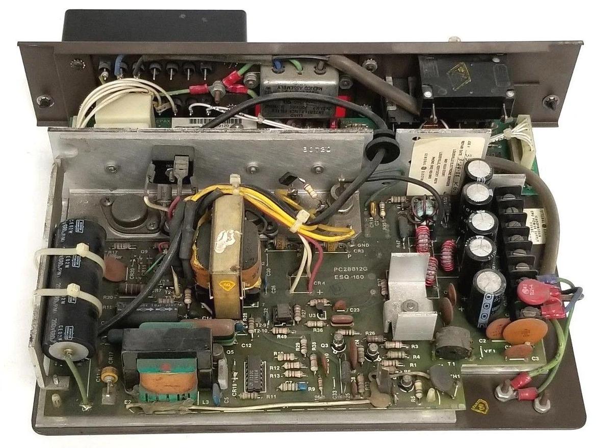Used GENERAL ELECTRIC IC600PM506A CPU POWER SUPPLY W/ KEY 115VAC IC600PM506