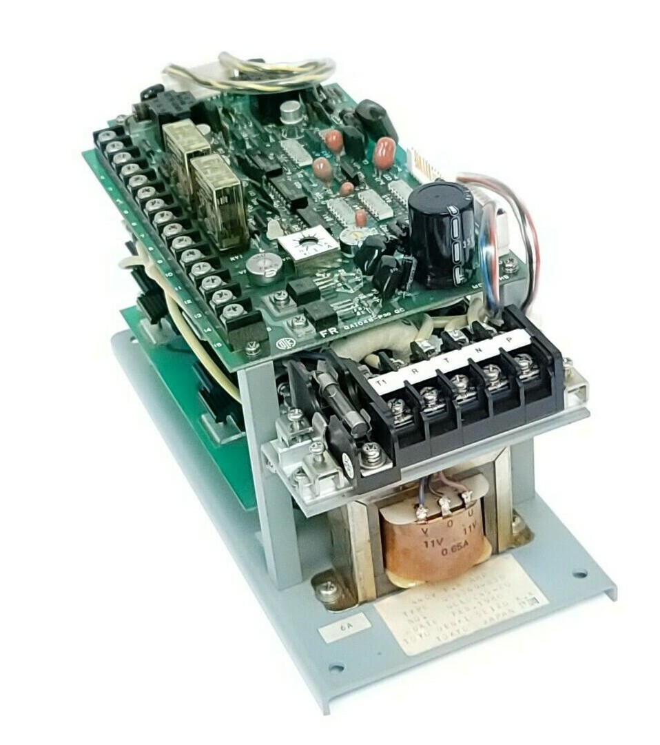 Used NEW TOKYO DENKI QSS349-B30 DRIVE AMPLIFIER 440V 0.5-6A