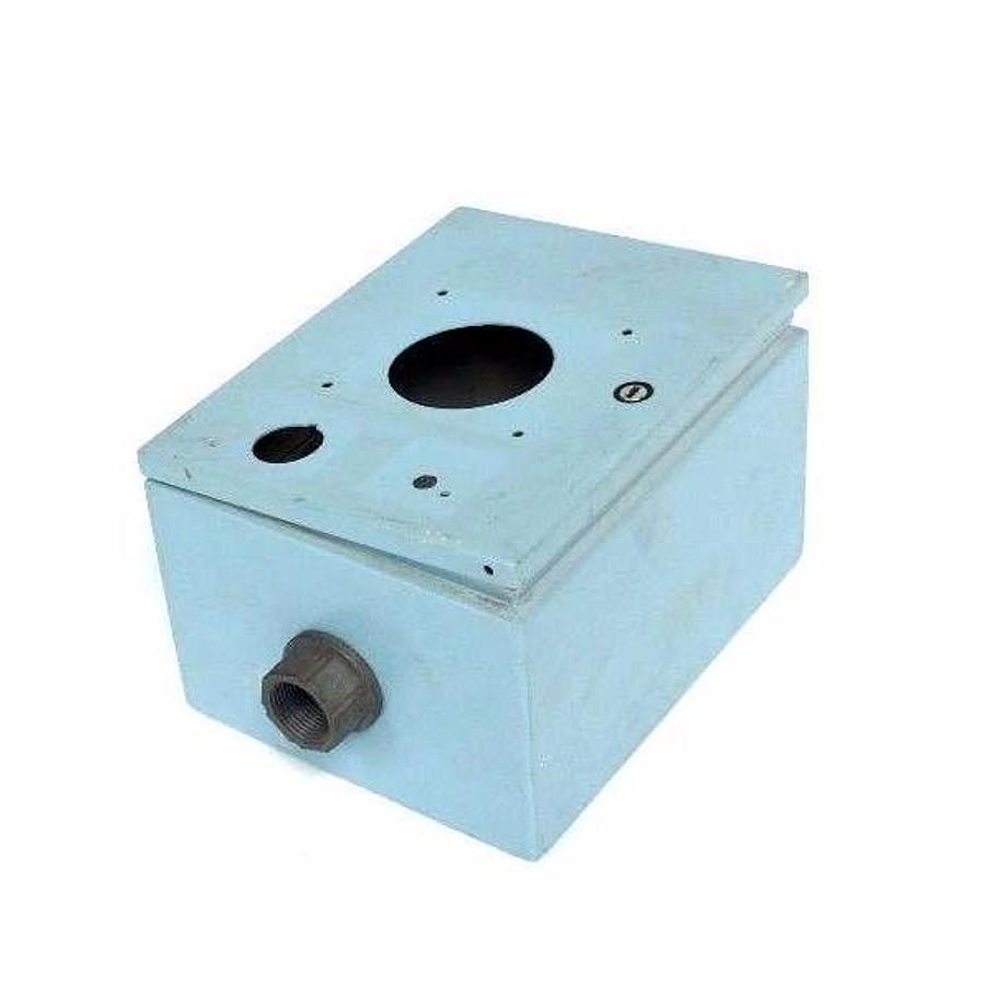 Used HOFFMAN ENCLOSURES L-HC252015 ENCLOSURE TYPE 4,12, 250X200X150