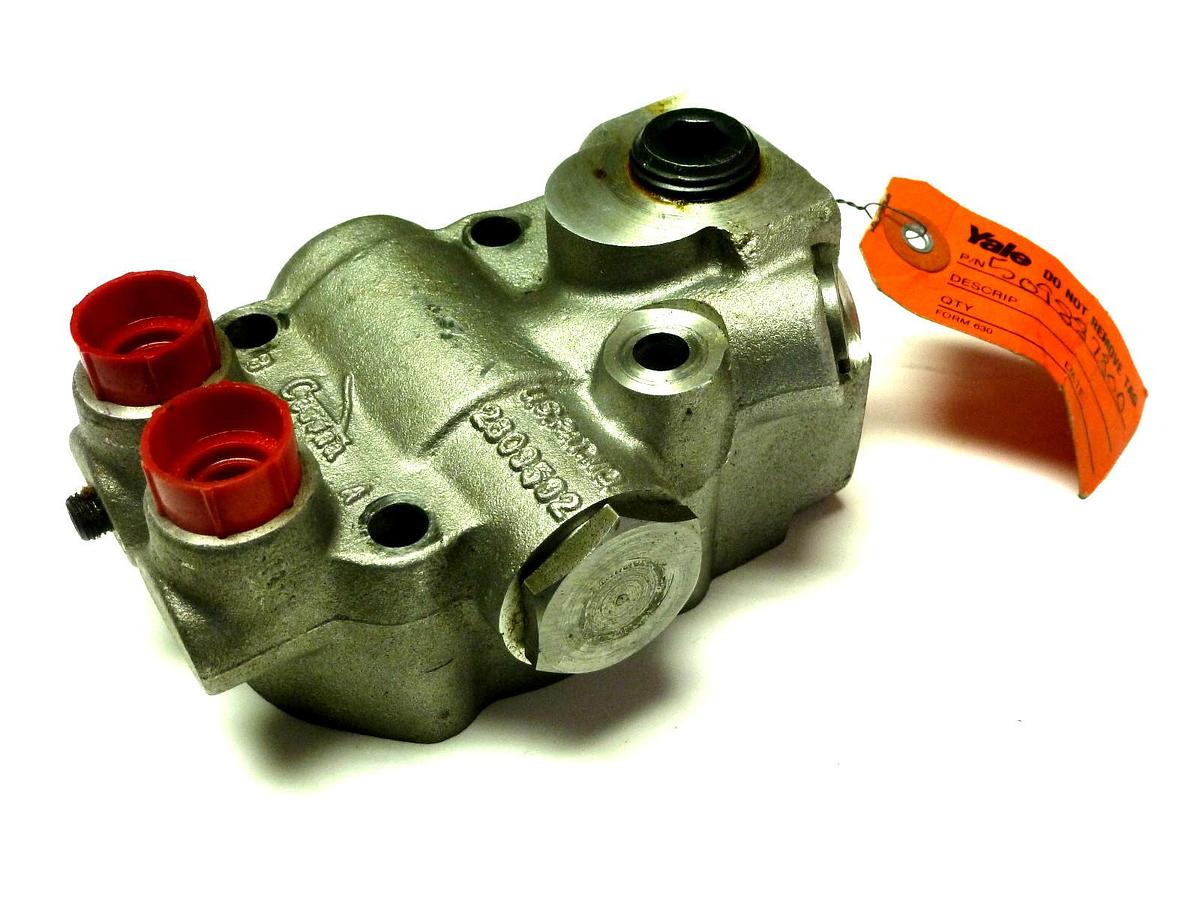 Used YALE 509887800 ROTARY PUMP MADE BY CESSNA US PAT. NO. 2809592