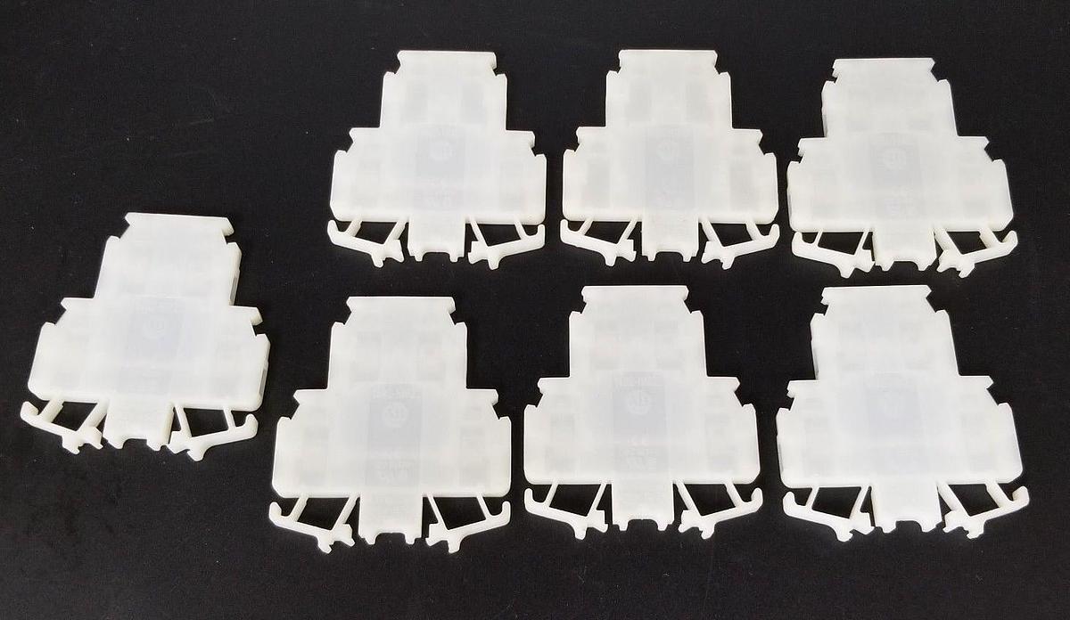 Used LOT OF 7 NEW ALLEN-BRADLEY 1492-HM2 TERMINAL BLOCKS 1492HM2