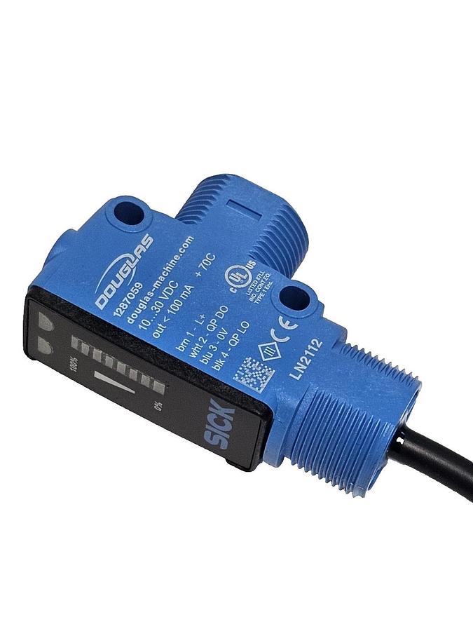 SICK HL18B-P3B3BAS21 | 1100647 SureSense Photo Sensor | Douglas Machine 1287059