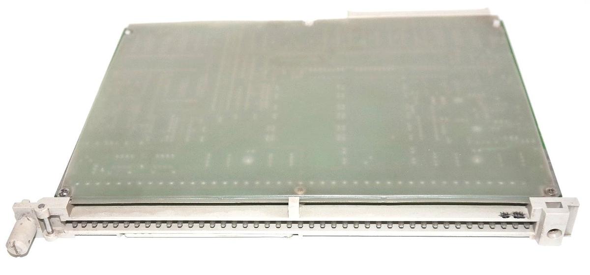 Used SIEMENS 6ES5-460-4UA12 ANALOG INPUT MODULE 6ES54604UA12 W/ 6ES5-498-1AA71