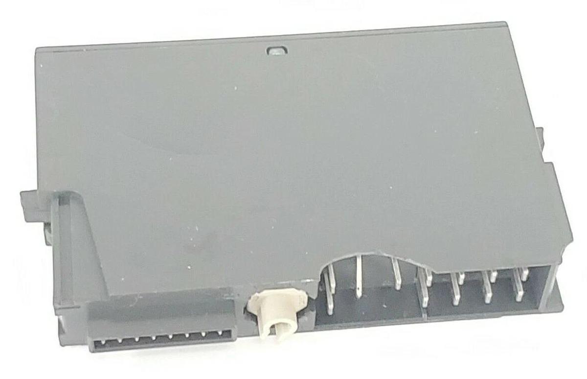 Used SIEMENS 6ES7132-4HB00-0AB0 OUTPUT MODULE 2 POINT 24 VDC/230 VA (CRACKED)
