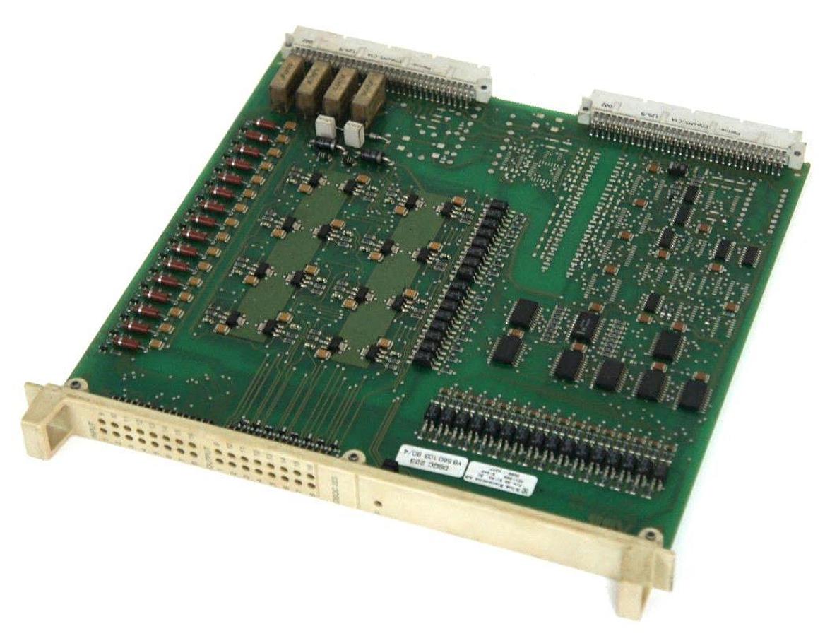 Used ABB 3HAB2214-8/4 I/O BOARD DSQC-223, YB 560 103 BD/4, 56 01-03 BD REV 008