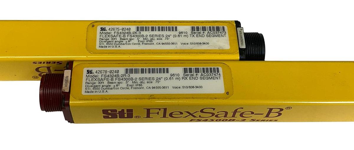 Used STI FS4300B-2 FlexSafe-B TRANSMITTER/RECEIVER 42675-0240 / 42678-0240 24'' USNP