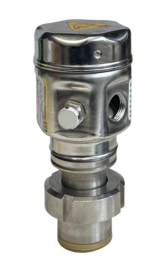 Refurbished ENDRESS+HAUSER FMB50-16R2/0 / FMB50-AA22QA1HGAUPJB3U Deltapilot M HART REPAIRED