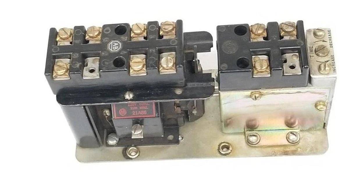 Used ALLEN BRADLEY PNEUMATIC TIMER W/ 21A86 COIL 120V, 60HZ TFDV HC4