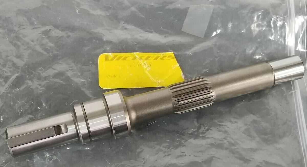 Used NEW VICKERS 270369 KEYED DRIVE SHAFT 7/8'' IN. DIA. 8-3/4'' IN. L