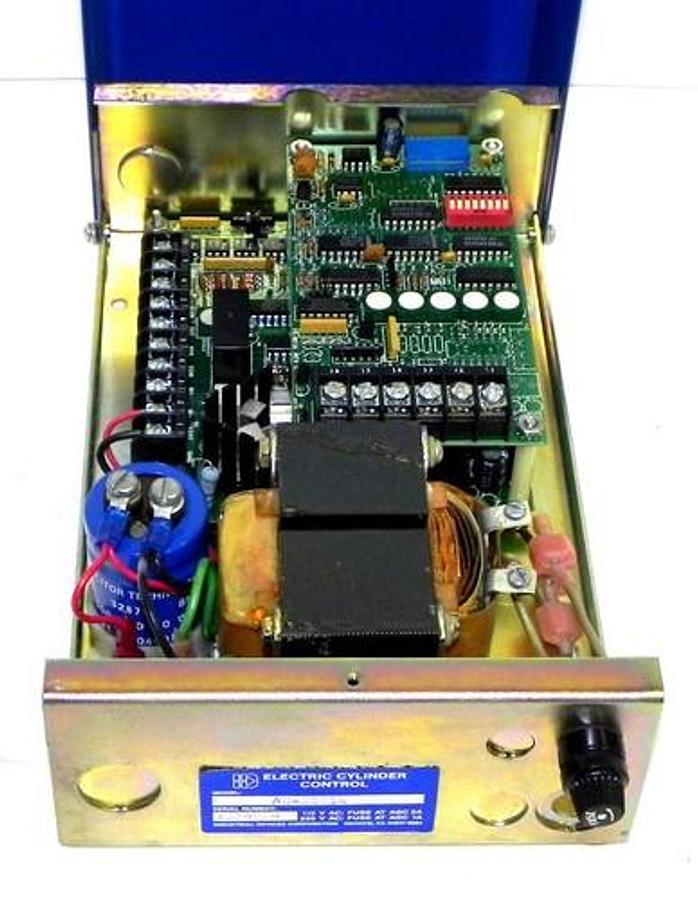 Used NEW INDUSTRIAL DEVICES CONTROL AC-2001E ELECTRIC CYLINDER CONTROL AC2001E
