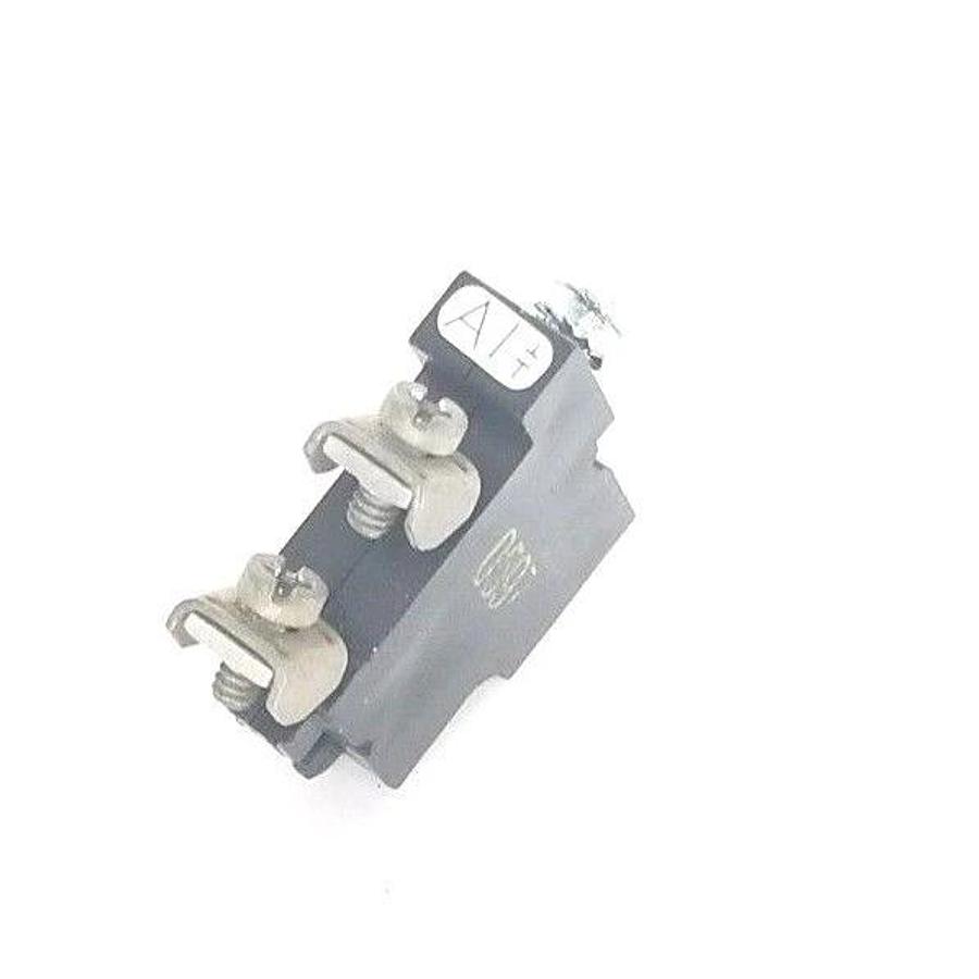 NEW EATON CUTLER-HAMMER C300KA1 AUXILIARY CONTACT KIT
