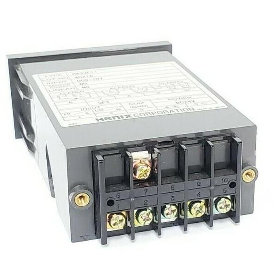 Used HENIX CORP. HA33E11 TEMPERATURE CONTROLLER INPUT: DC0-10V