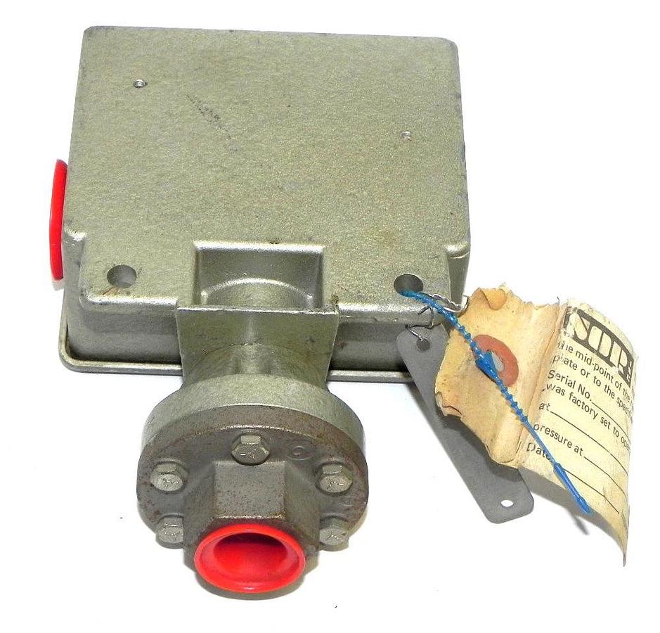 NEW SOR 4NN-K2-N4-F2A-RR PRESSURE SWITCH 4NNK2N4F2ARR