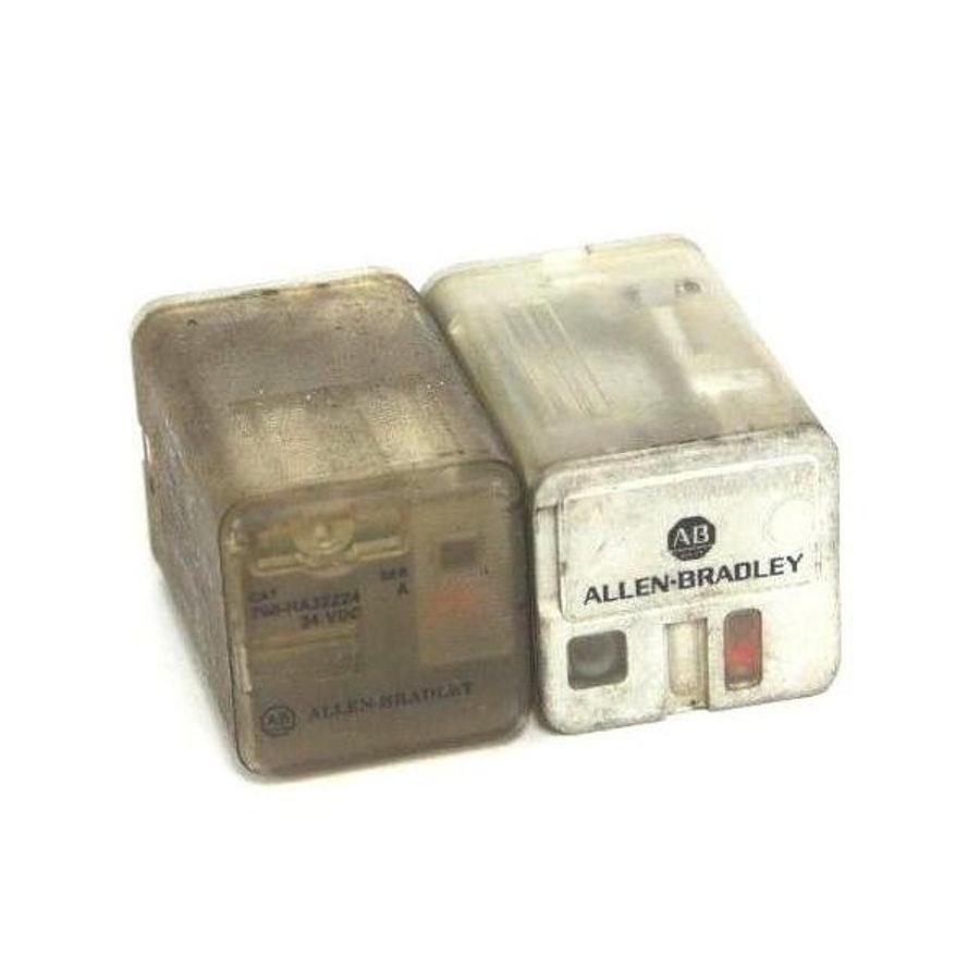 Used LOT OF 2 ALLEN BRADLEY 700-HA32Z24 RELAYS SER. A, 24VDC, 700HA32Z24