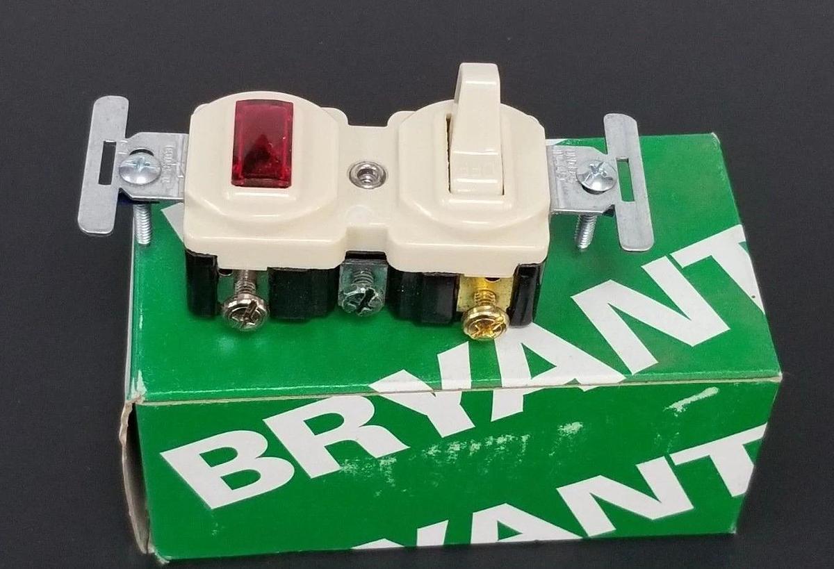 Used NIB HUBBELL 6405I SINGLE POLE SWITCH AND PILOT COMBINATION RECEPTACLE, 15A, 120V