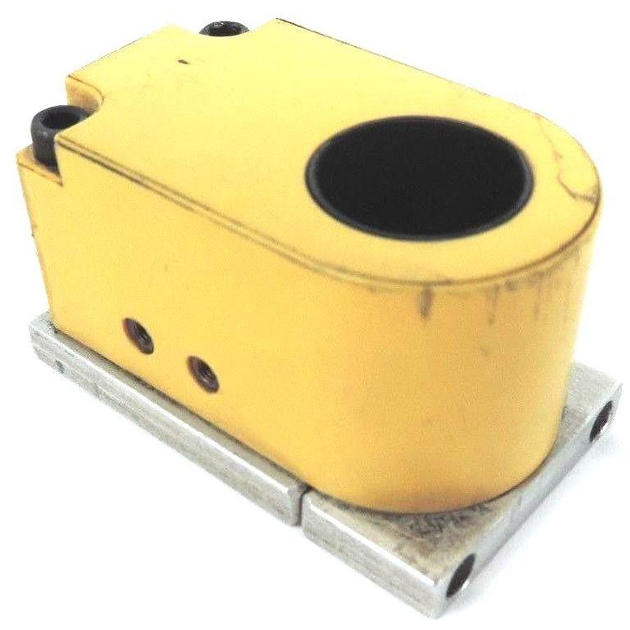 Used TURCK Bi20R-W30-DAP6X-H1141 SMALL RING SENSOR 10-30VDC 200mA