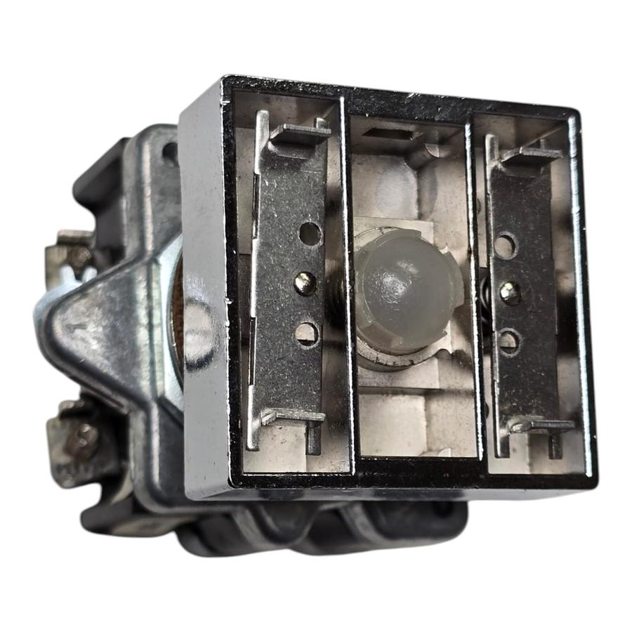 Used Eaton E30EX3 Compact Pushbutton Operator w/ Ind. Light 18/24V AC-DC Series A4