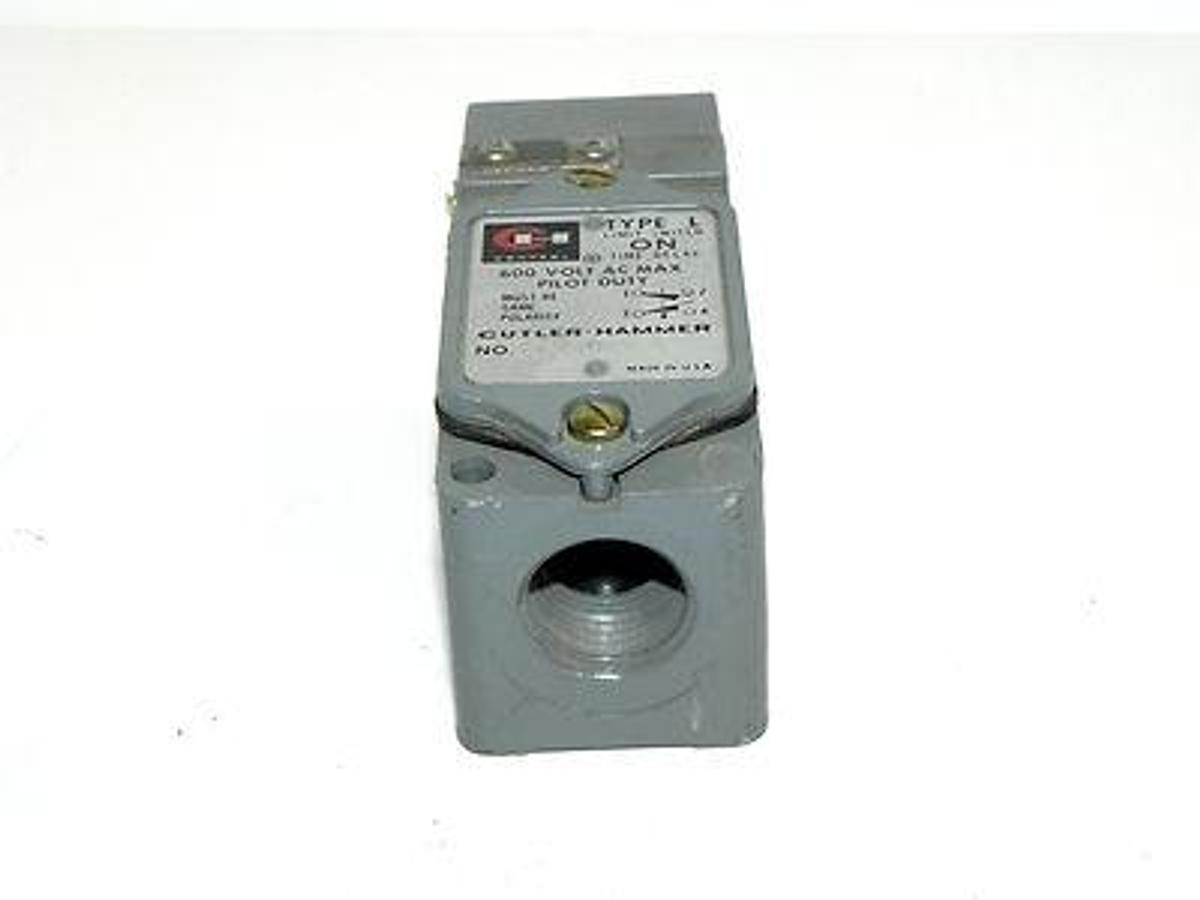 Used CUTLER-HAMMER 10316H1600A LIMIT SWITCH TYPE L