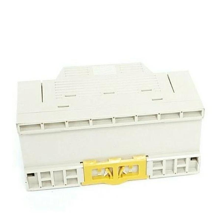 Used OMRON GT1-OD16 DIGITAL UNIT GT1-OD16-HD 24VDC