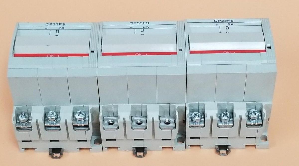 Used LOT OF 3 FUJI ELECTRIC CP33FS/2 CIRCUIT BREAKERS 3P, 2A, CP33FS2