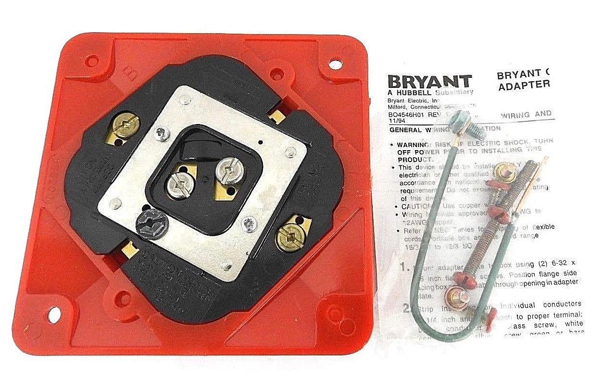 LOT OF 2 NEW BRYANT 21254R RECEPTACLES 20A, 125V