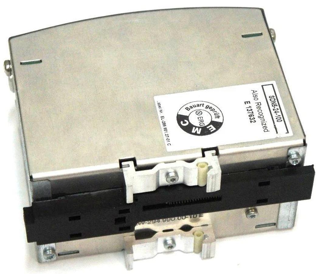 Used SOLA SDN5-24-100 POWER SUPPLY SDN524100, 115/230 VAC, 2.6-1.4A, 50/60HZ