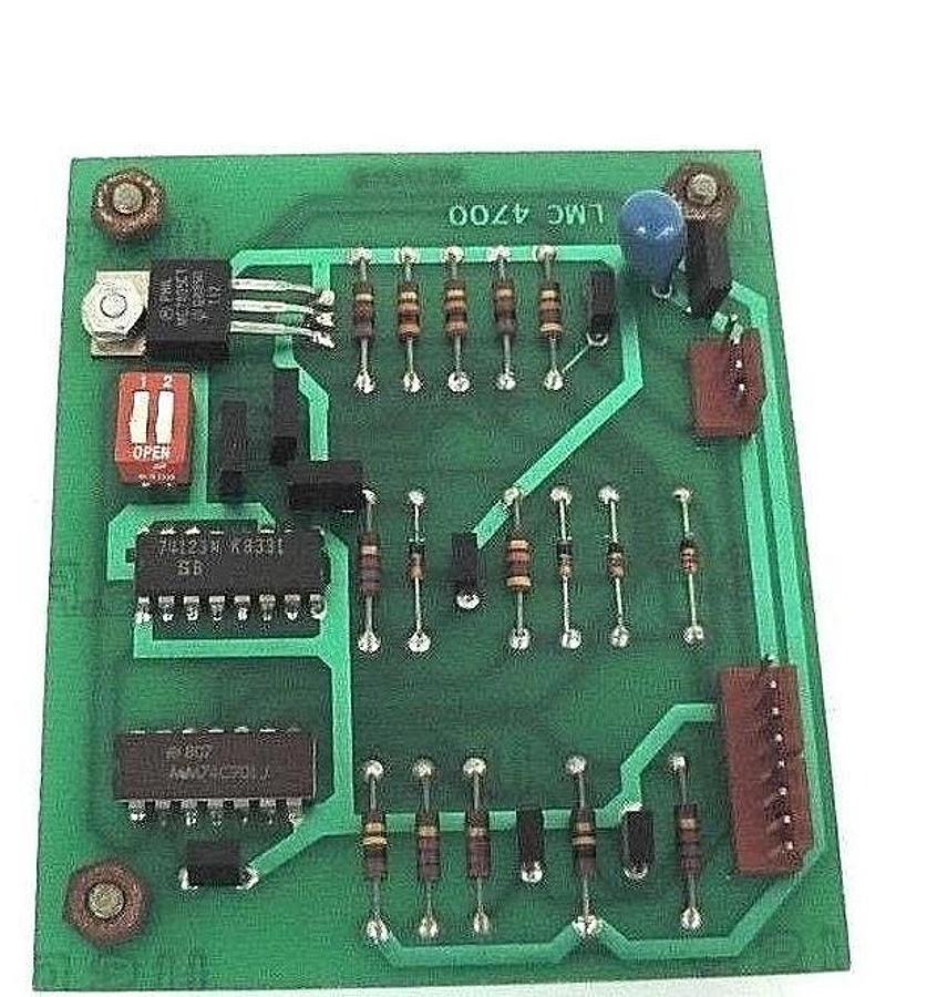 Used LMC 4700 CIRCUIT BOARD 810026