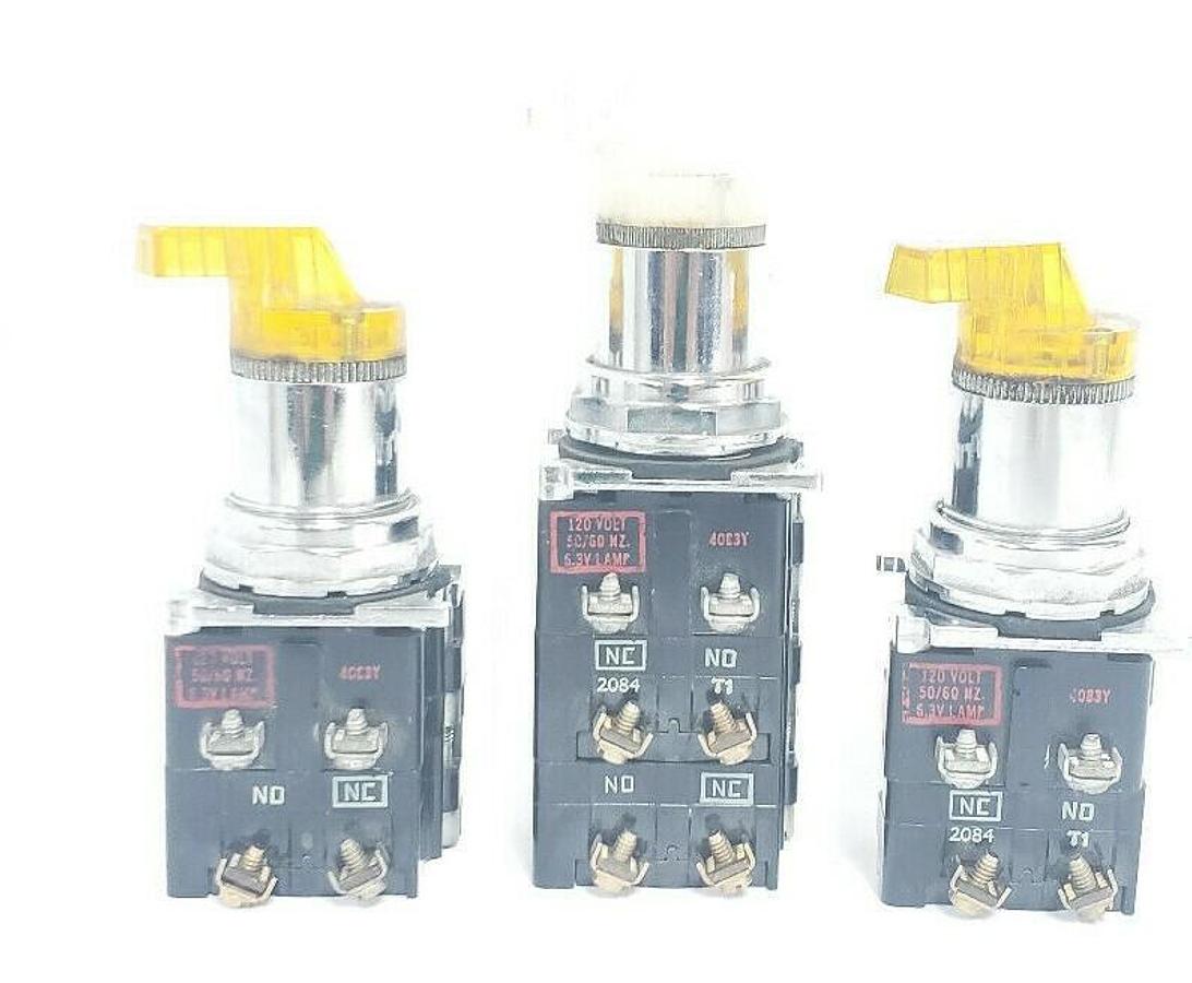 Used LOT OF 3 CUTLER-HAMMER 2-POS. SELECTOR SWITCHES W/ 120V 50/60HZ COILS, 5.3V LAMP
