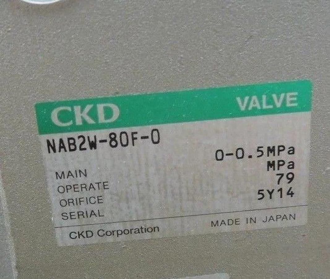 NEW CKD CORPORATION NAB2W-80F-0 PNUEMATIC SOLENOID COOLANT VALVE