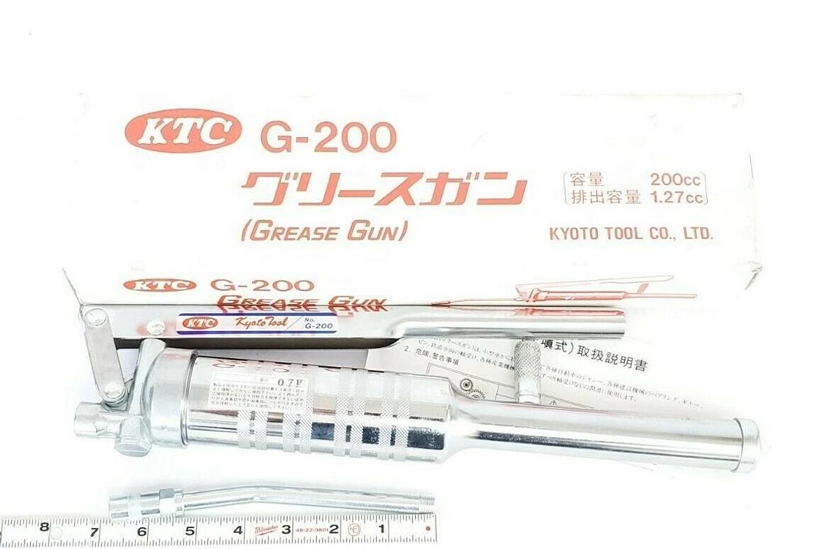 Used NIB KTC KYOTO TOOL CO. G-200 GREASE GUN 200cc 1.27cc
