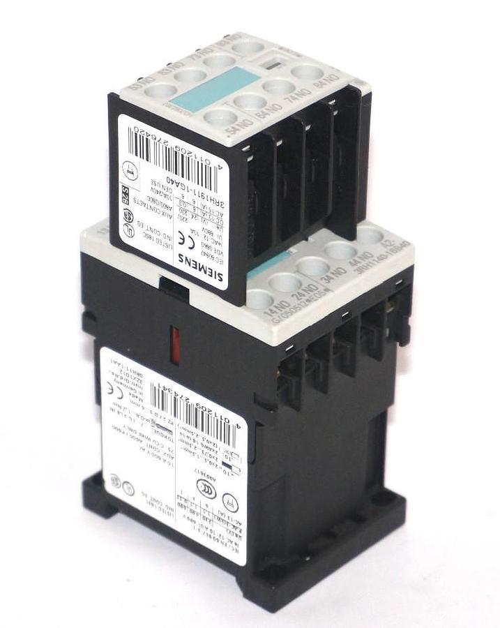 Used SIEMENS 3RH1140-1BB40 CONTACTOR W/3RH1911-1GA40 AND W/ 3RT1916-1BB00