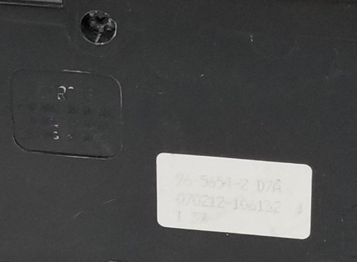 Used NEW CUTLER HAMMER CH120AF ARC FAULT BREAKER 20A 1P 120VAC 96-5654-2 D7A