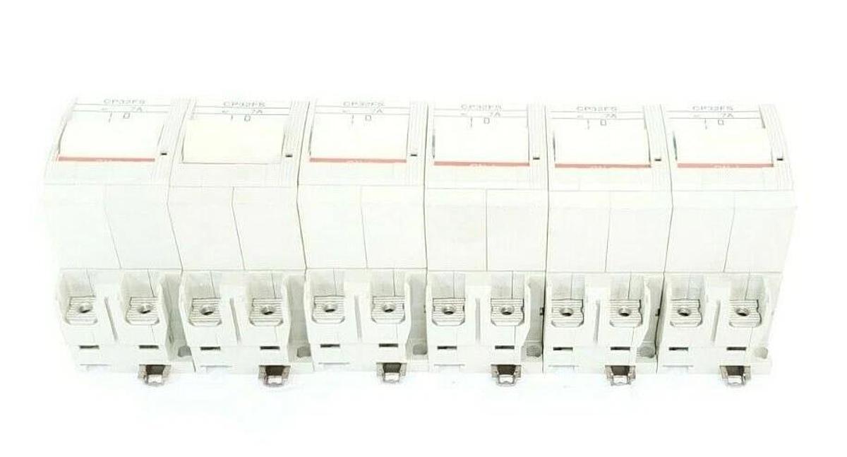 Used LOT OF 6 FUJI ELECTRIC CP32FS/7 CIRCUIT PROTECTORS CP32F-S007, 7A, 2-POLE
