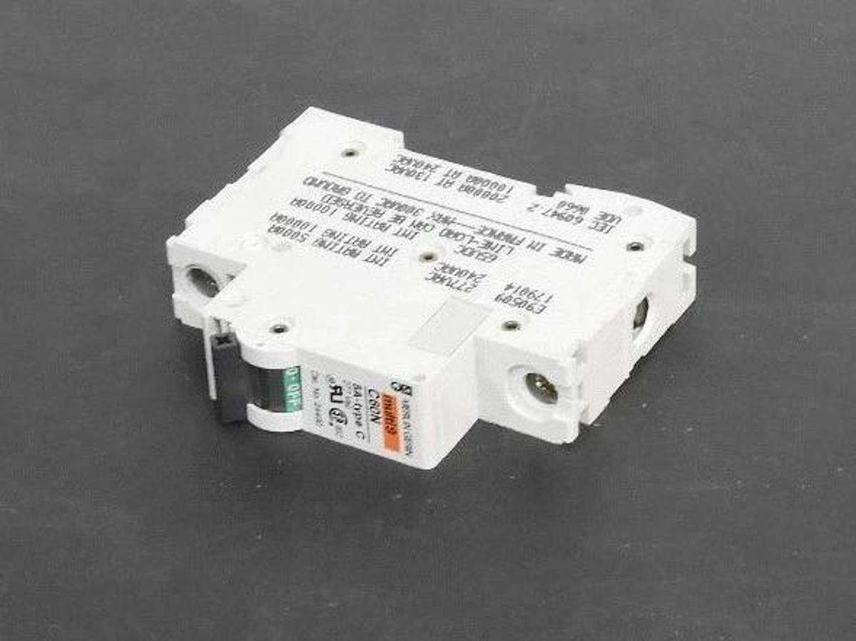 NEW MERLIN GERIN C60N 6A TYPE C CIRCUIT BREAKER CAT. NO. 24430