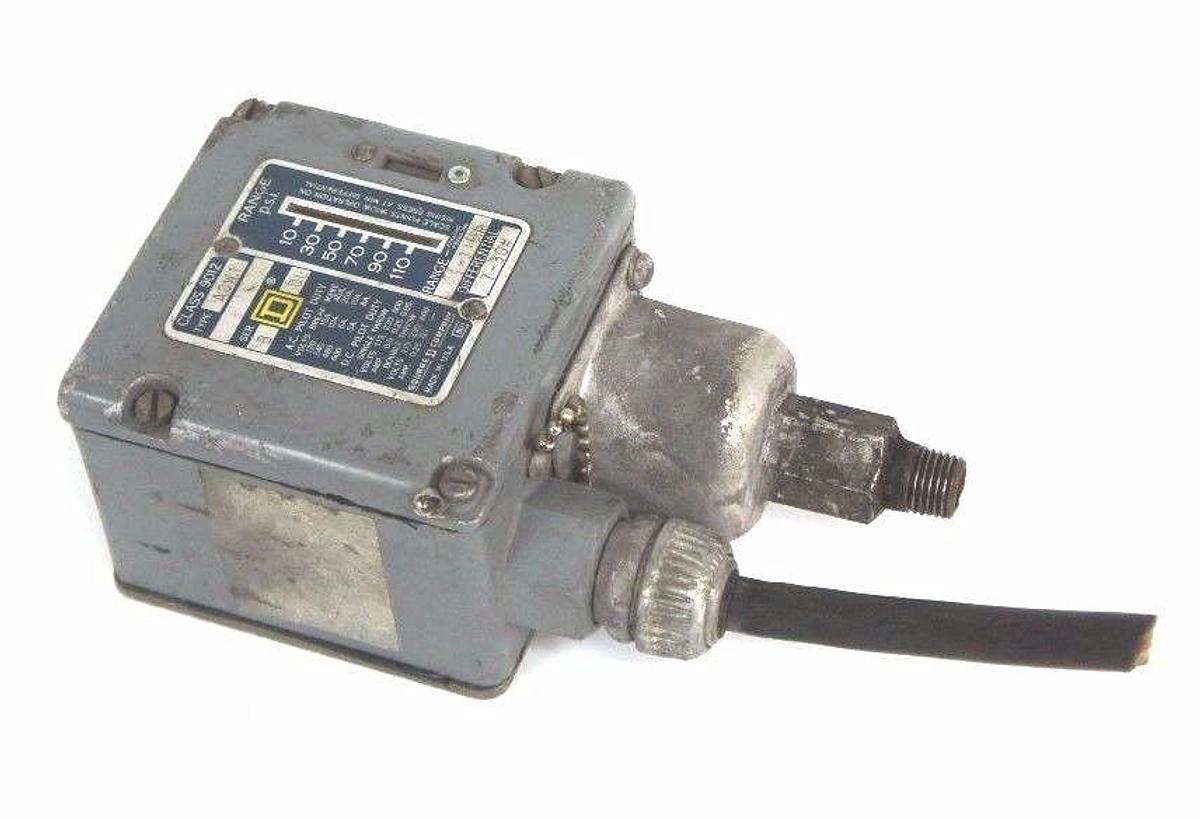 Used SQUARE D 9012-ACW1 SER. B PRESSURE SWITCH 9012ACW1