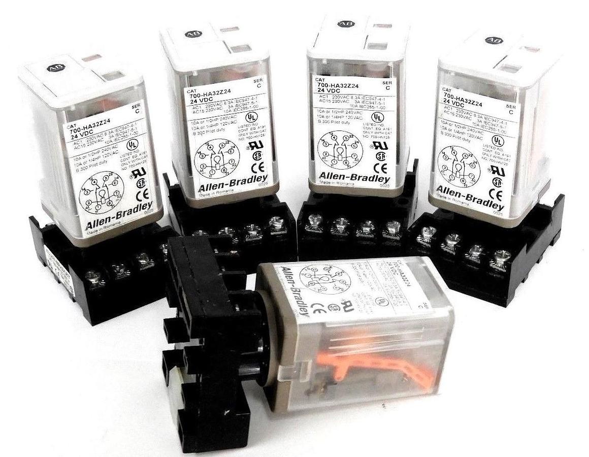 Used LOT OF 5 ALLEN BRADLEY 700-HA32Z24 SER.C RELAYS W/ 700-HN125 BASE 700HA32Z24