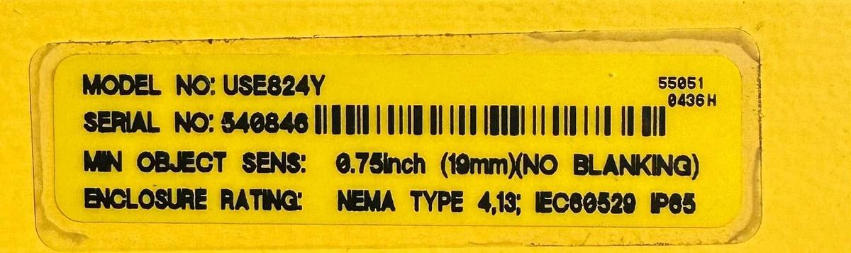 Used BANNER USE824Y MICRO-SCREEN SAFETY LIGHT CURTAIN EMITTER 19mm/0.75in 55051