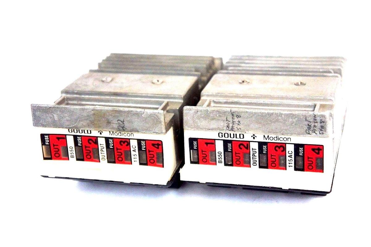 Used LOT OF 2 MODICON AS-B550-001 OUTPUT MODULES B550, 115 AC