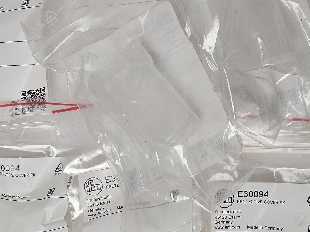 Used LOT OF 10 NEW IFM E30094 PROTECTIVE COVER PK