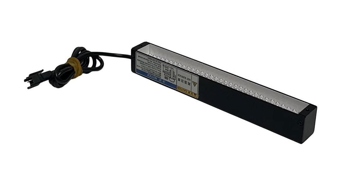KEYENCE CA-DBB13 / CADBB13 OEM BLUE BAR LIGHT 132mm NO PLATE 24VDC 7.3W NSNP