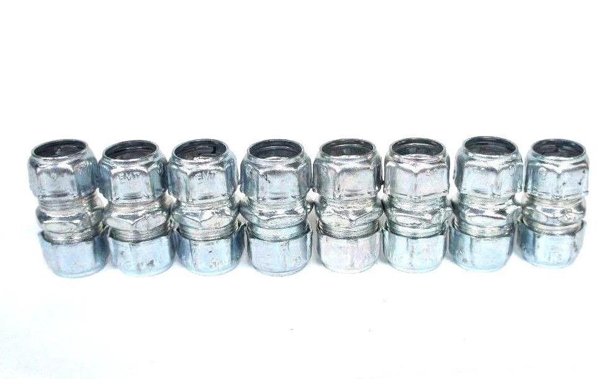 LOT OF 8 NEW THOMAS & BETTS 1/2" CONDUIT CABLE COUPLINGS