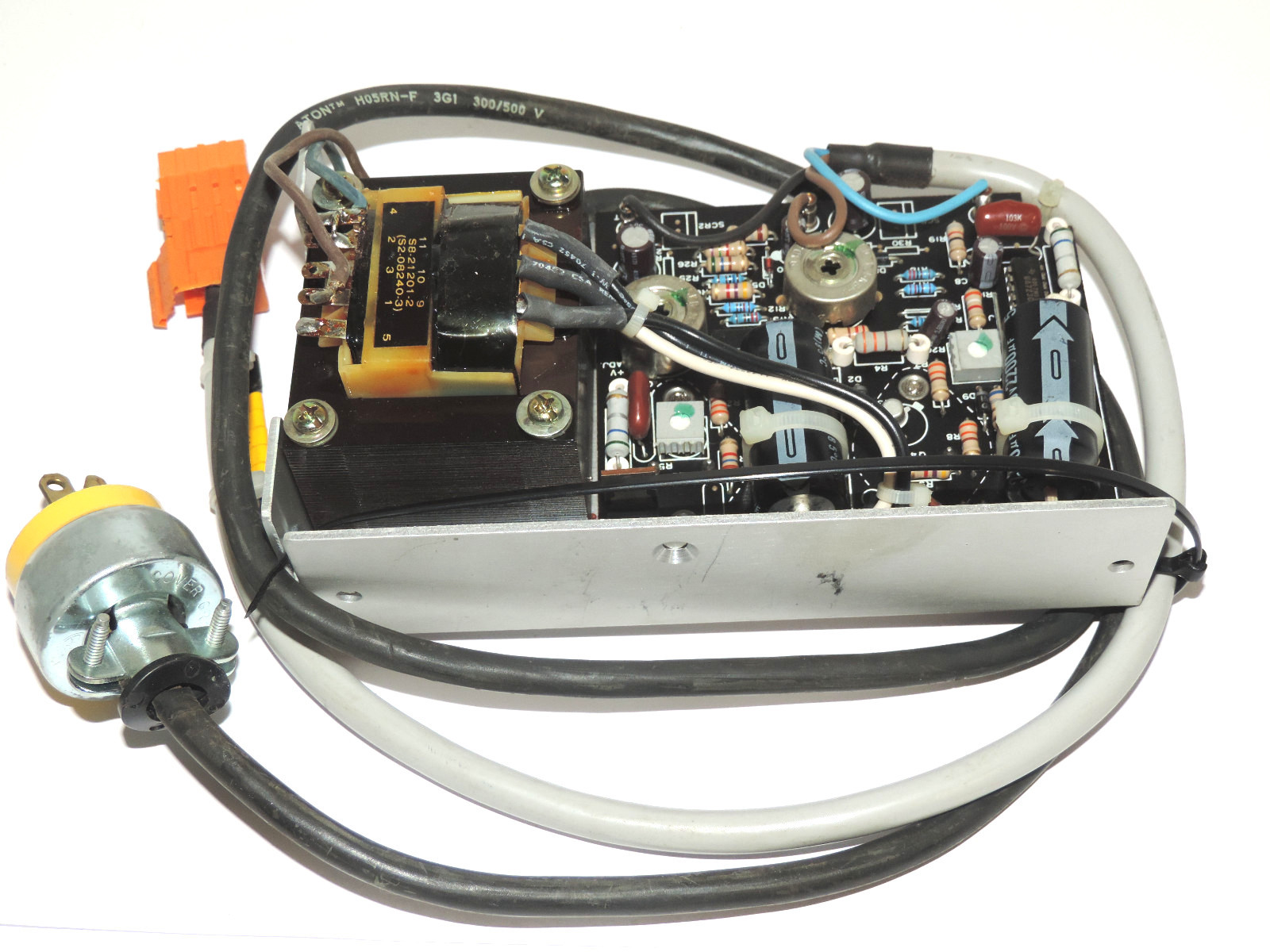 Used HITRON 12-1.0 REGULATED POWER SUPPLY 69-902-04