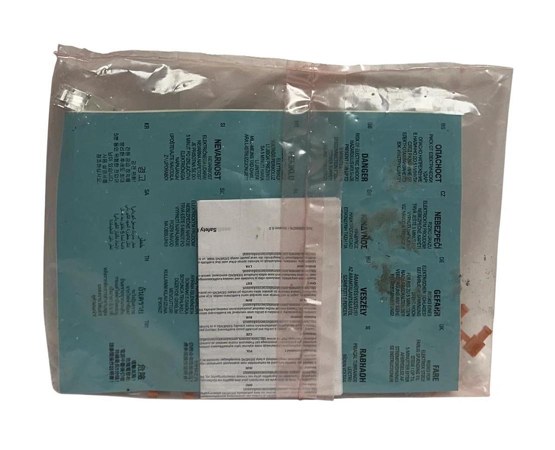 Used SIEMENS 6SL3162-8BD00-0AA0 / 6SL31628BD000AA0 SINAMICS S120 TERMINAL KIT NSFS