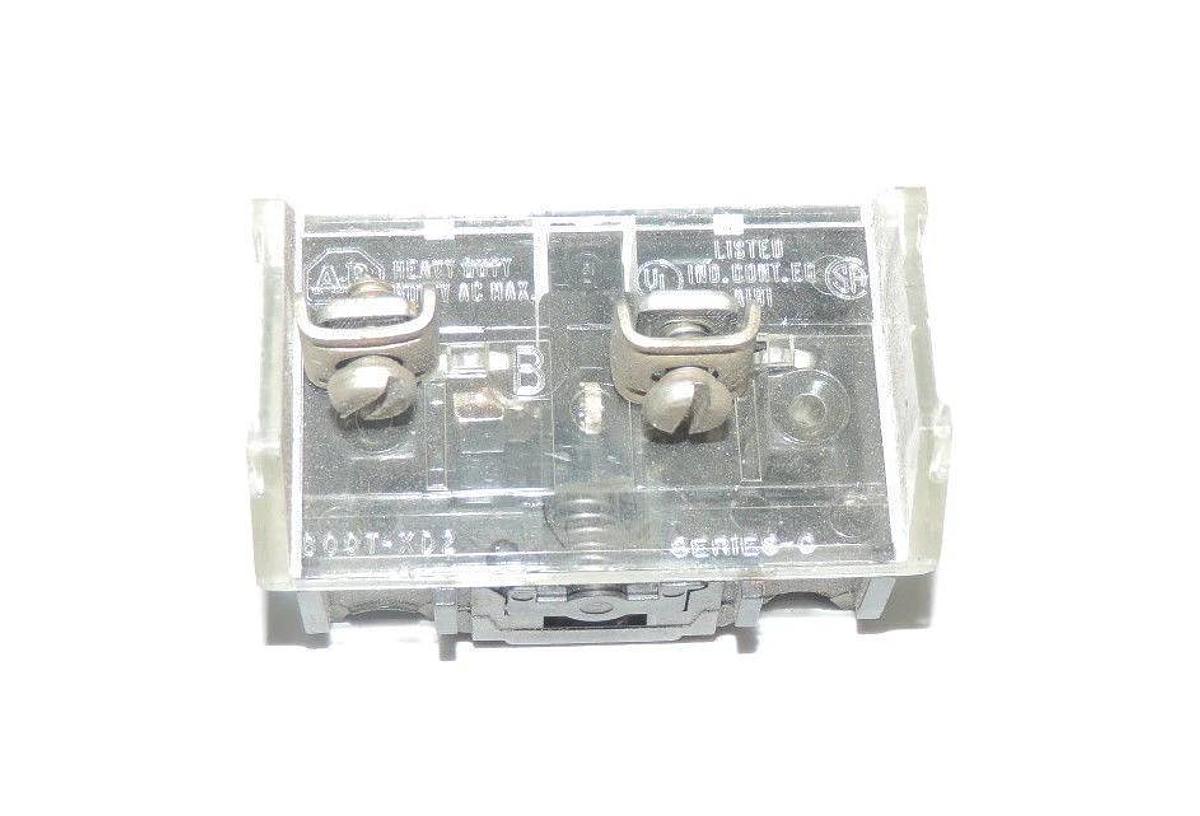 Used LOT OF 5 ASSORTED ALLEN BRADLEY CONTACT BLOCKS 800T-XD1, 880T-XD2, 800T-XD4